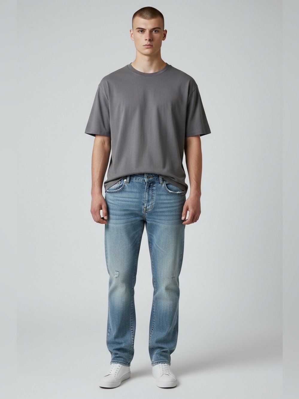 Levi's 505 Signature Relaxed Fit Jeans
Blue denim with faded wash and distressed